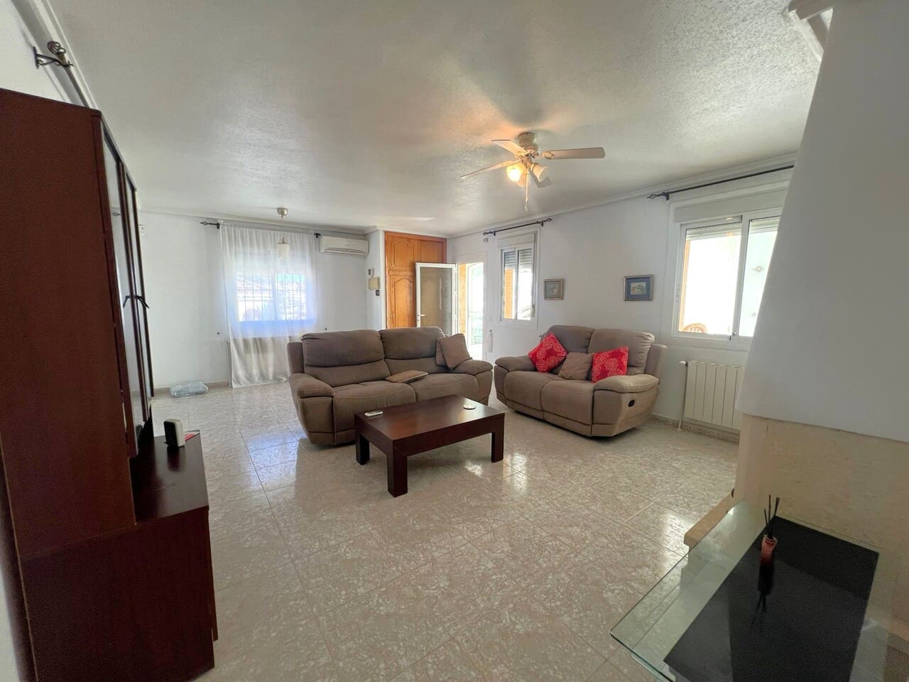 3 bedroom Villa for sale in Mazarron with pool garage - € 160,000 (Ref: 9447234)