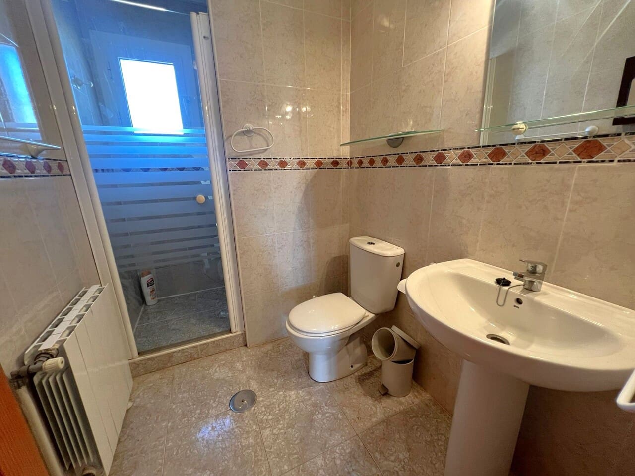 3 bedroom Villa for sale in Mazarron with pool garage - € 160,000 (Ref: 9447234)