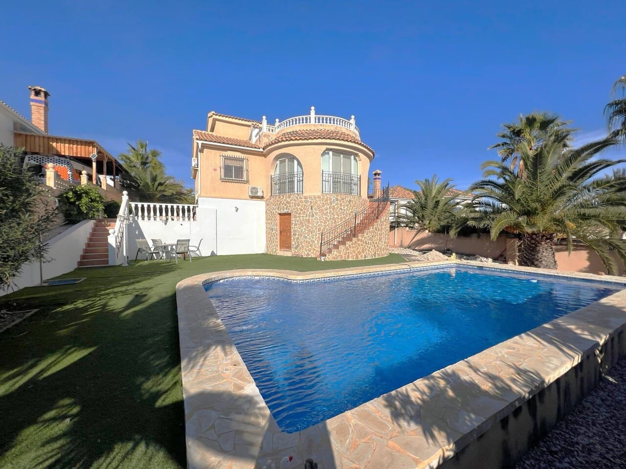 3 bedroom Villa for sale in Mazarron with pool garage - € 160,000 (Ref: 9447234)