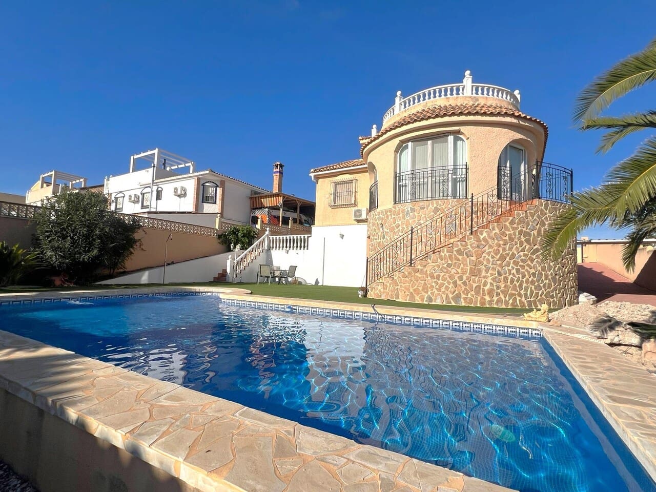 3 bedroom Villa for sale in Mazarron with pool garage - € 160,000 (Ref: 9447234)
