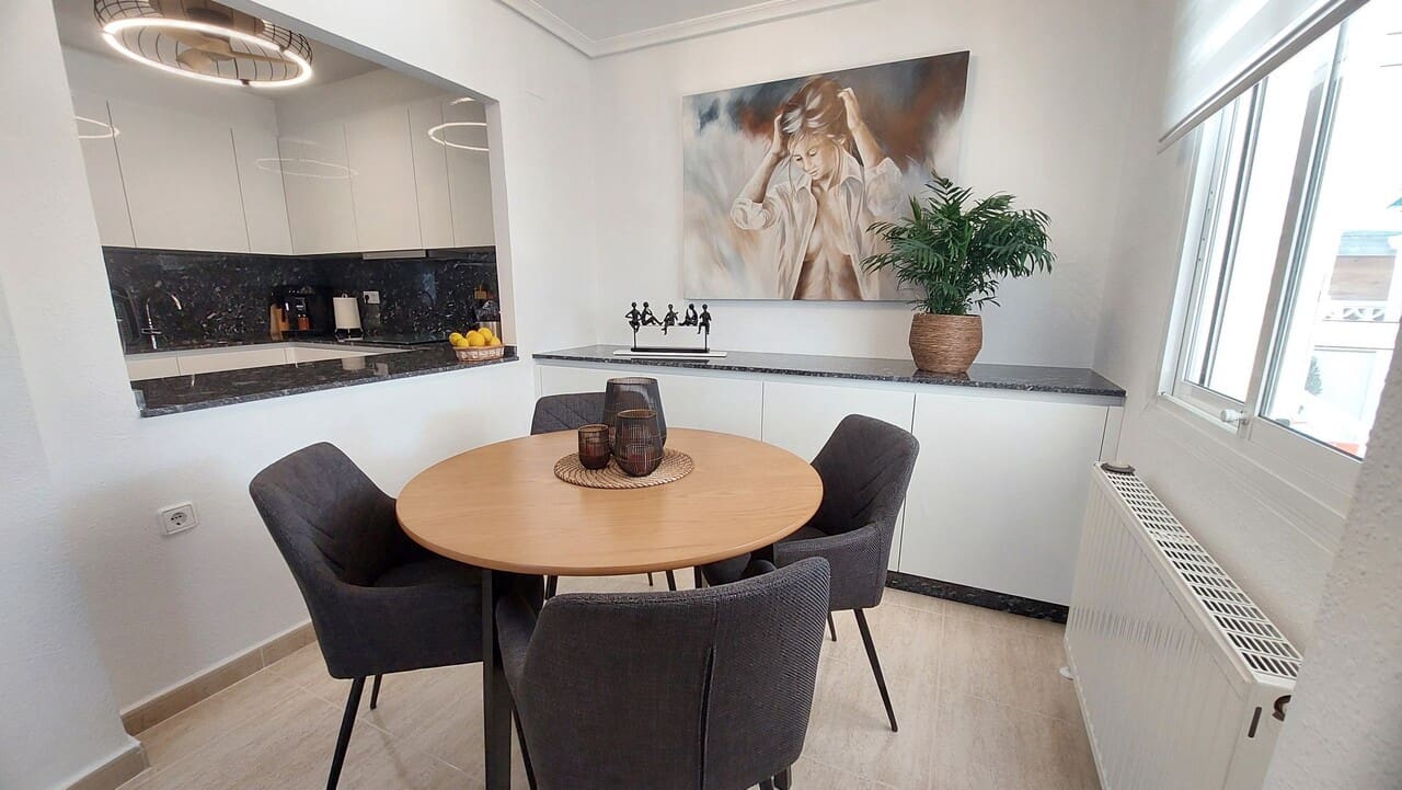 2 chambre Villa/Maison à vendre à Camposol avec piscine - 265 000 € (Ref: 9493875)