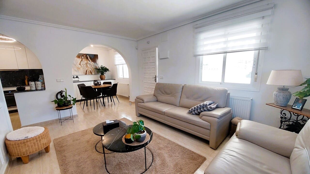 2 chambre Villa/Maison à vendre à Camposol avec piscine - 265 000 € (Ref: 9493875)