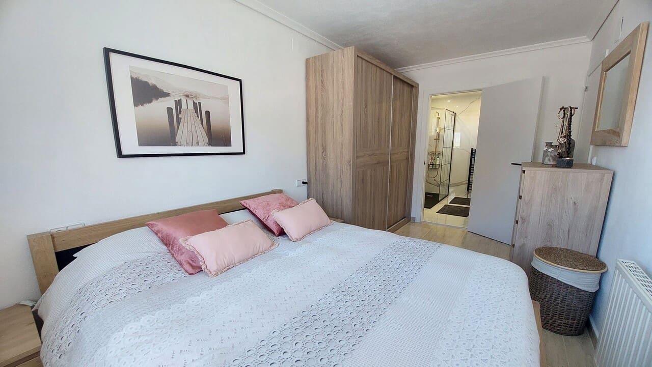 2 chambre Villa/Maison à vendre à Camposol avec piscine - 265 000 € (Ref: 9493875)