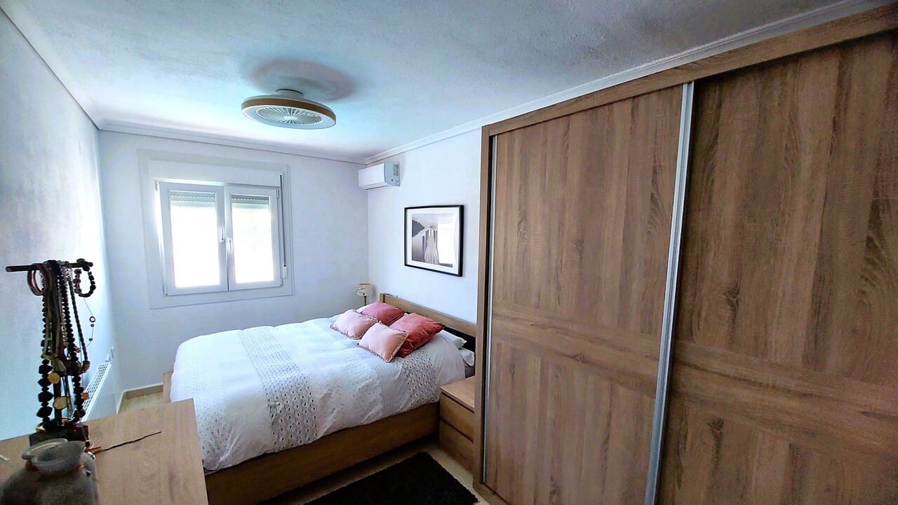 2 chambre Villa/Maison à vendre à Camposol avec piscine - 265 000 € (Ref: 9493875)