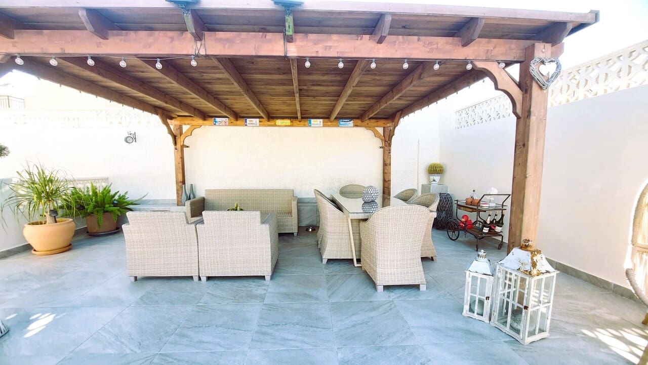 2 chambre Villa/Maison à vendre à Camposol avec piscine - 265 000 € (Ref: 9493875)