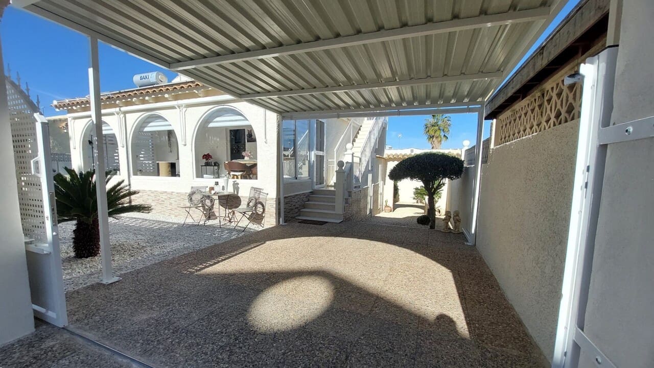 2 chambre Villa/Maison à vendre à Camposol avec piscine - 265 000 € (Ref: 9493875)