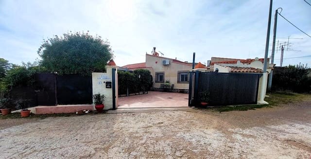 4 bedroom Villa for sale in El Pareton, Totana - € 185,000 (Ref: 9510344)