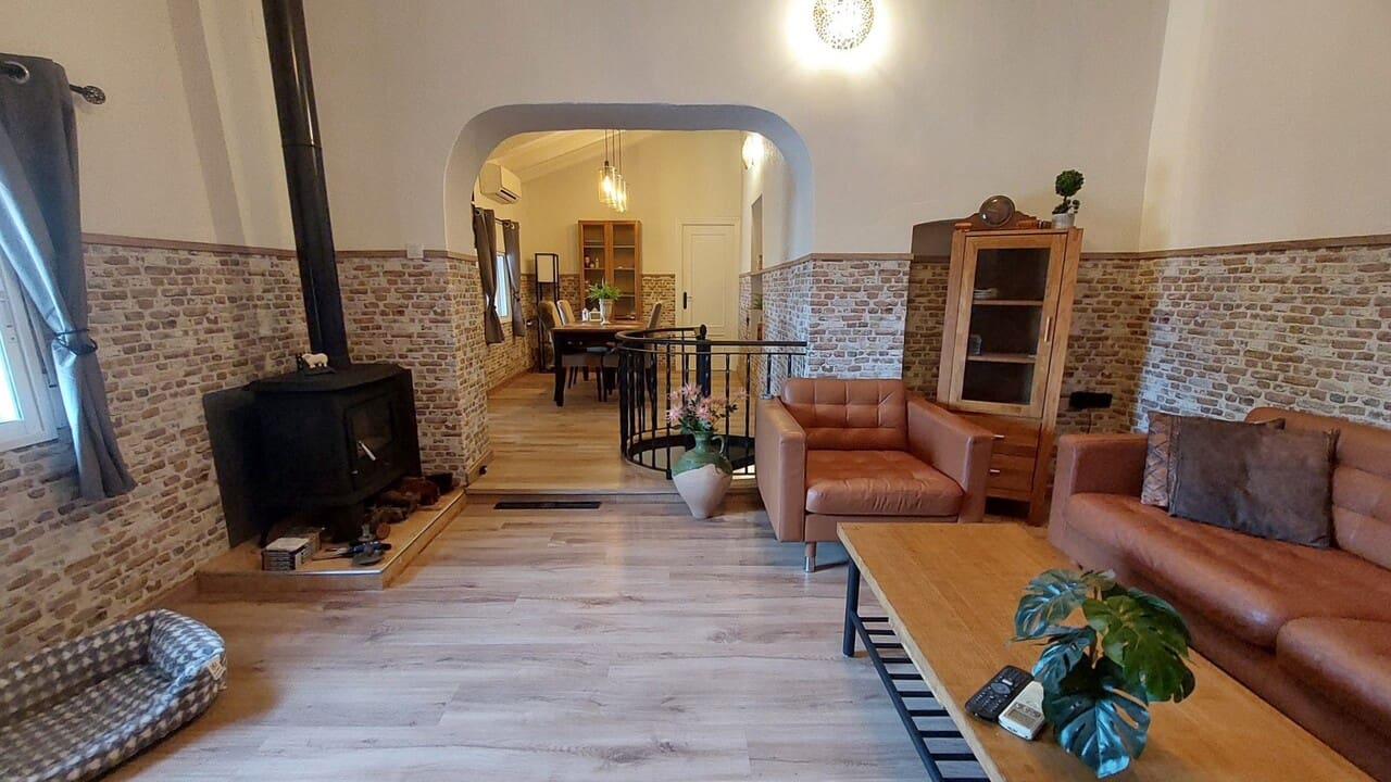 4 bedroom Villa for sale in El Pareton - € 185,000 (Ref: 9510344)