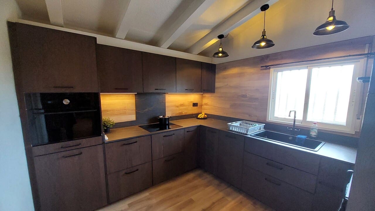 4 bedroom Villa for sale in El Pareton - € 185,000 (Ref: 9510344)