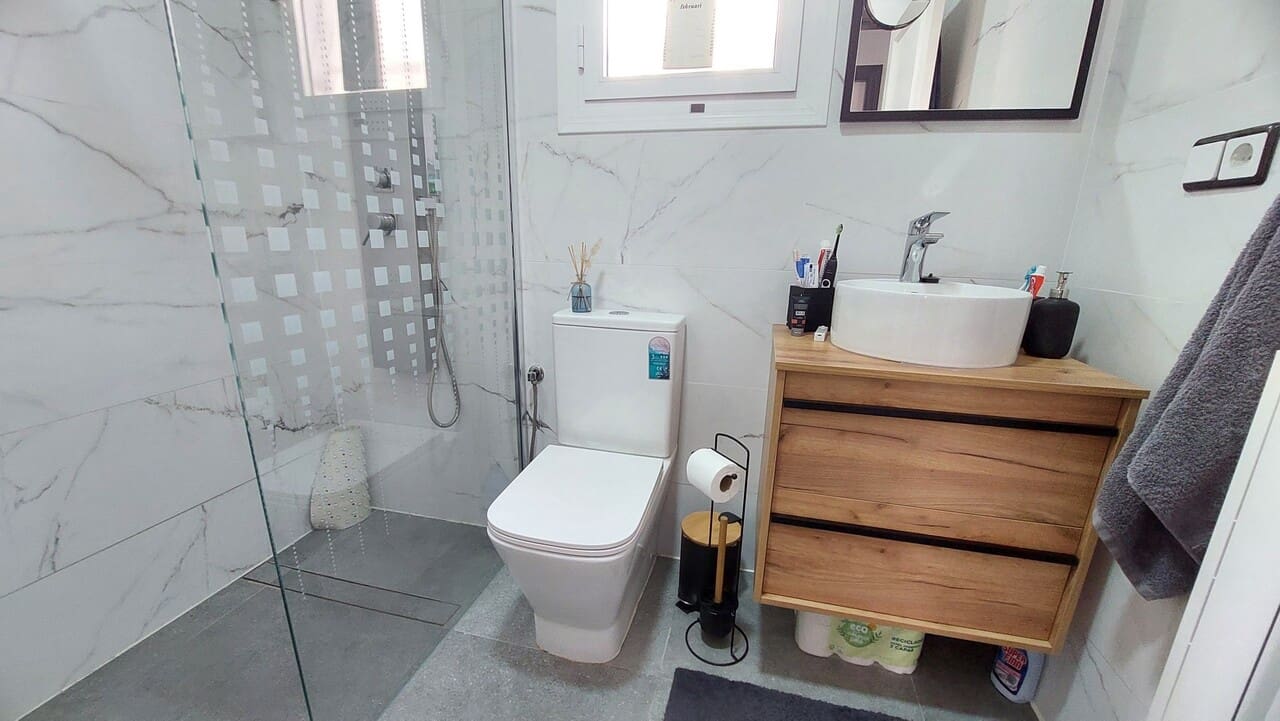 2 slaapkamer Halfvrijstaande villa te koop in Camposol - € 119.995 (Ref: 9579205)