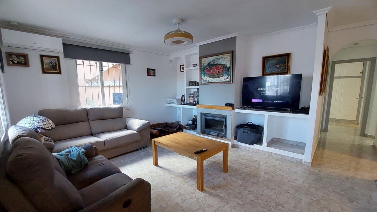 2 chambre Villa/Maison à vendre à Camposol avec piscine - 222 500 € (Ref: 9634808)