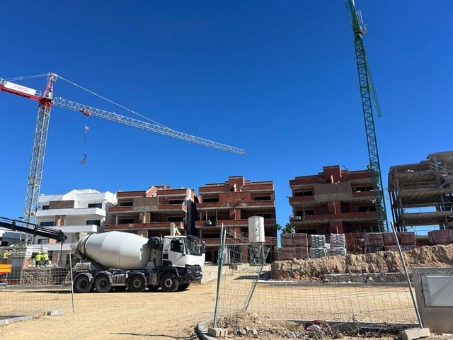 2 bedroom Apartment for sale in Condado de Alhama, Alhama de Murcia with pool - € 218,400 (Ref: 9653360)