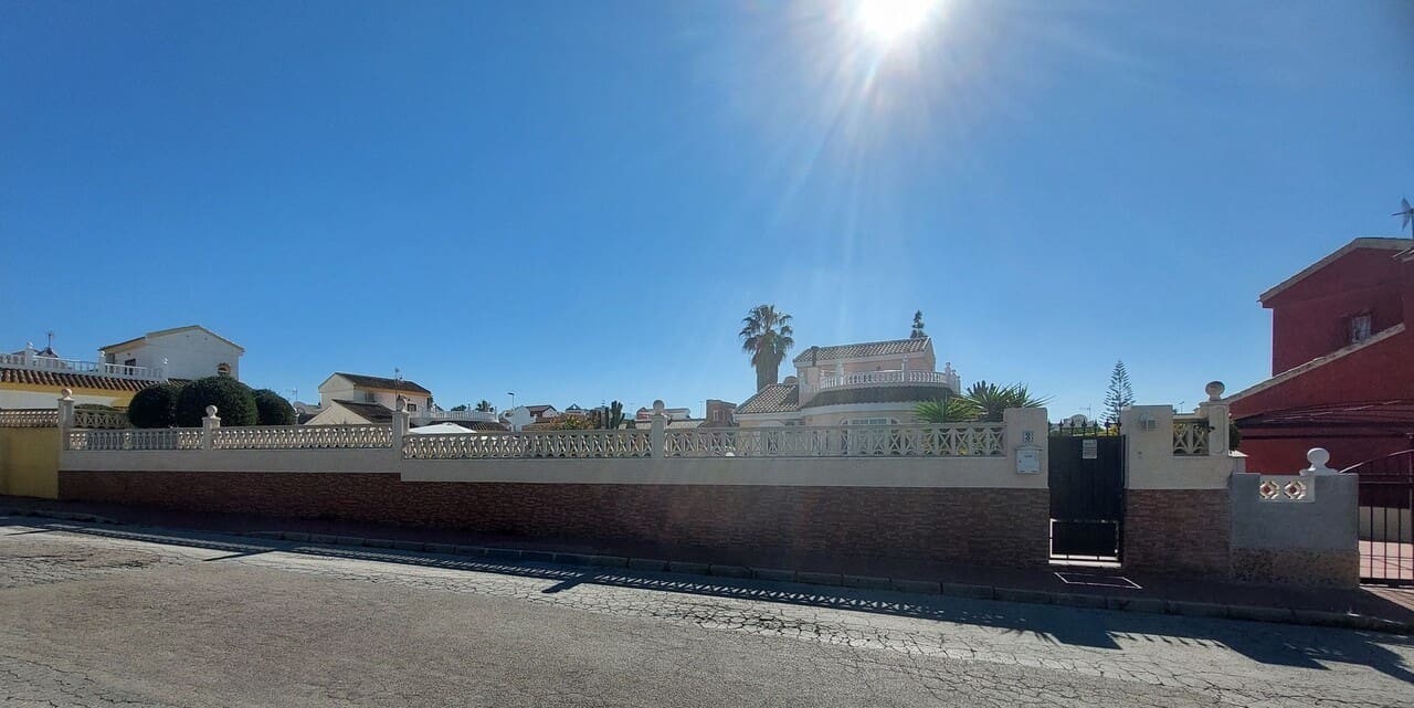 3 sypialnia Willa na sprzedaż w Camposol z basenem - 275 000 € (Ref: 9677964)