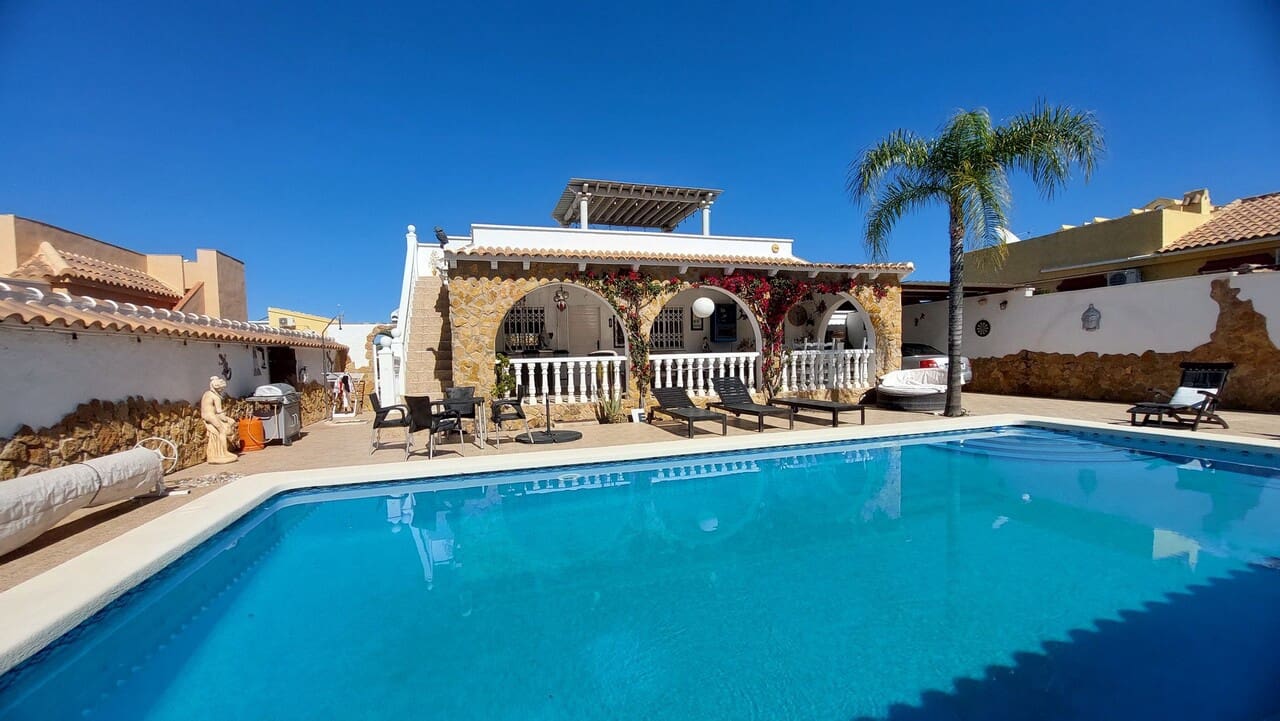 2 soverom Villa til salgs i Camposol med svømmebasseng - € 220 000 (Ref: 9685501)