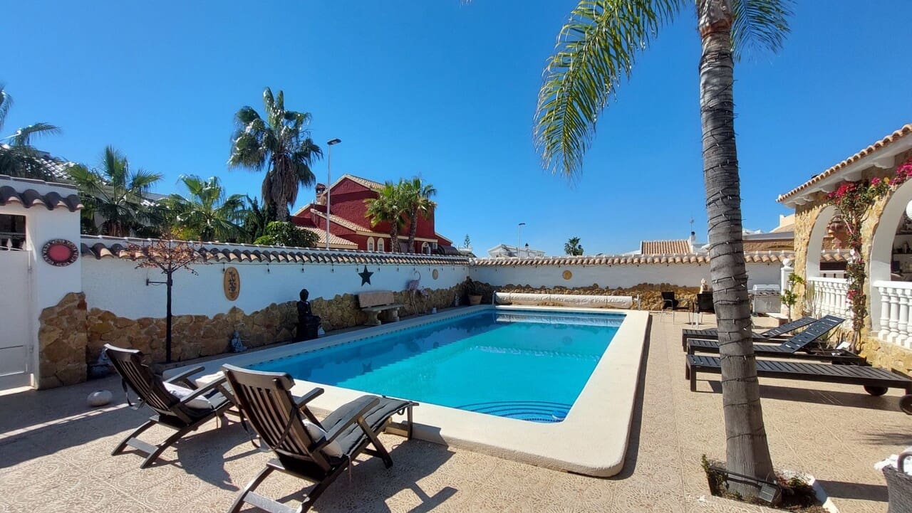 2 soverom Villa til salgs i Camposol med svømmebasseng - € 220 000 (Ref: 9685501)