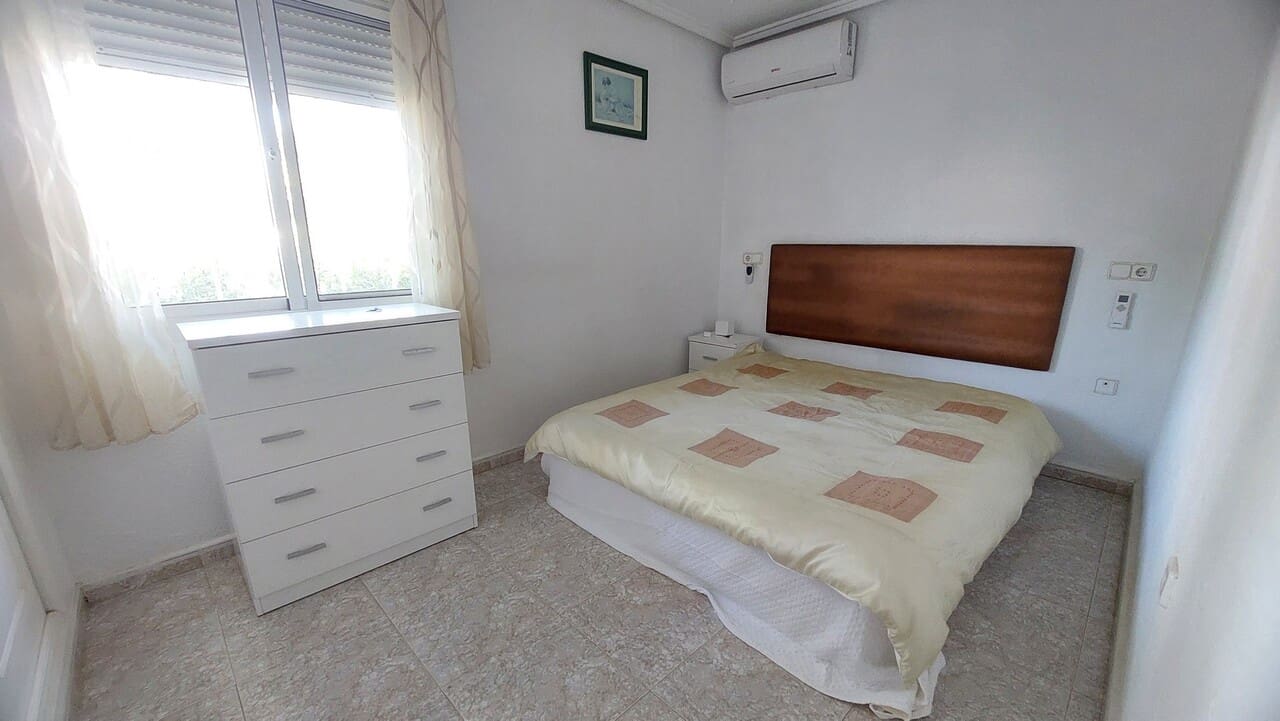 3 bedroom Villa for sale in Camposol with pool - € 245,000 (Ref: 9720625)