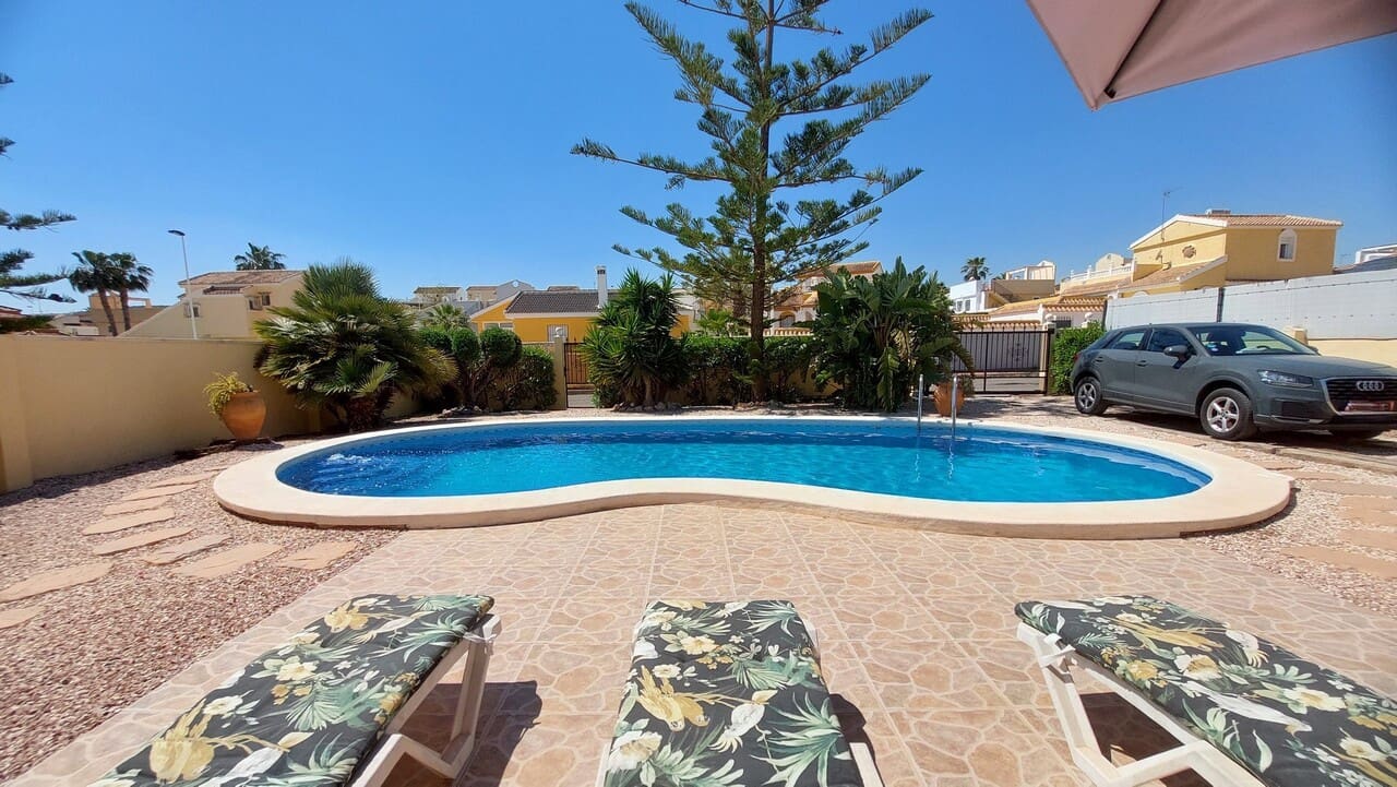 2 slaapkamer Villa te koop in Camposol met zwembad - € 225.000 (Ref: 9782182)