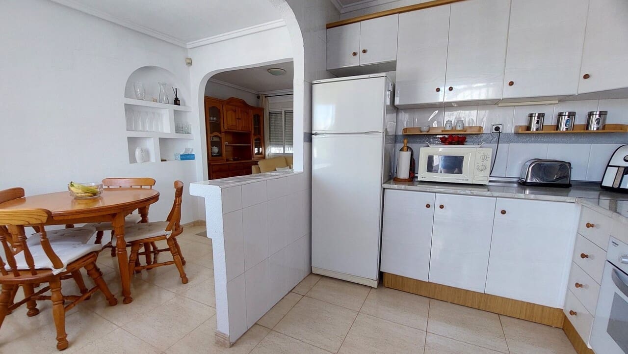 3 slaapkamer Villa te koop in Camposol met zwembad - € 210.000 (Ref: 9782183)