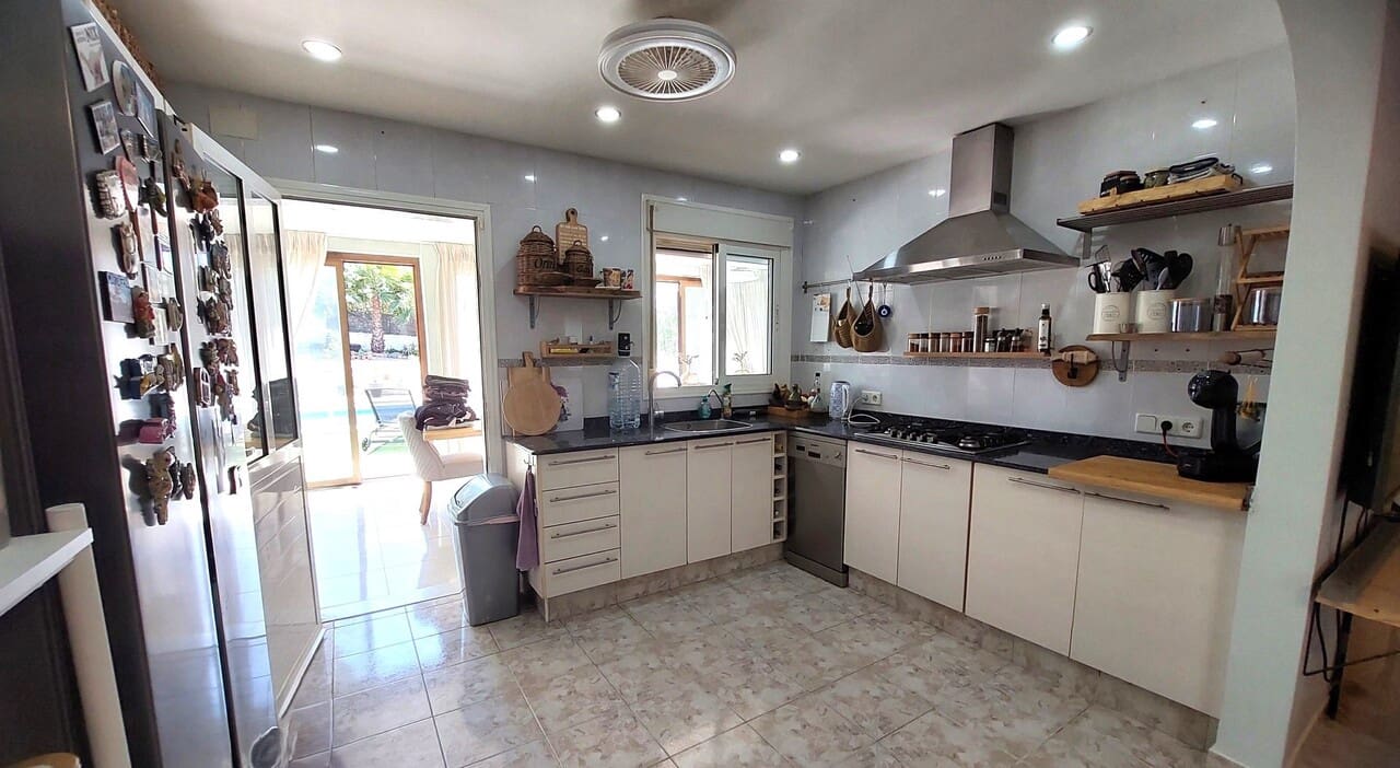 3 sypialnia Willa na sprzedaż w Camposol z basenem - 227 500 € (Ref: 9816786)