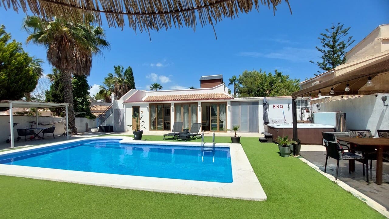 3 sypialnia Willa na sprzedaż w Camposol z basenem - 227 500 € (Ref: 9816786)