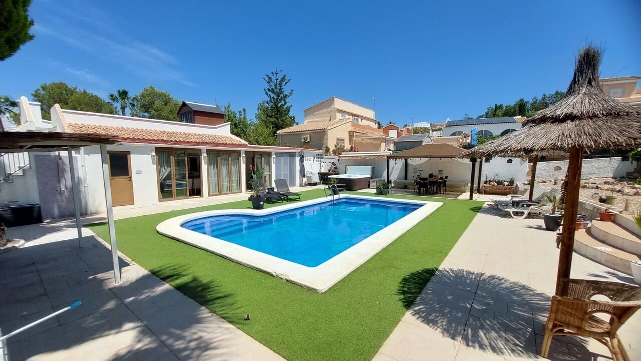 3 sypialnia Willa na sprzedaż w Camposol z basenem - 227 500 € (Ref: 9816786)