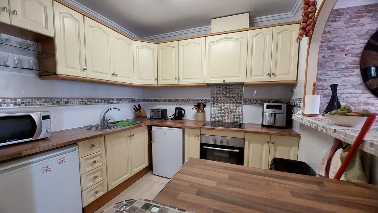 Chalet de 3 habitaciones en Camposol en venta con piscina - 285.000 € (Ref: 9819379)