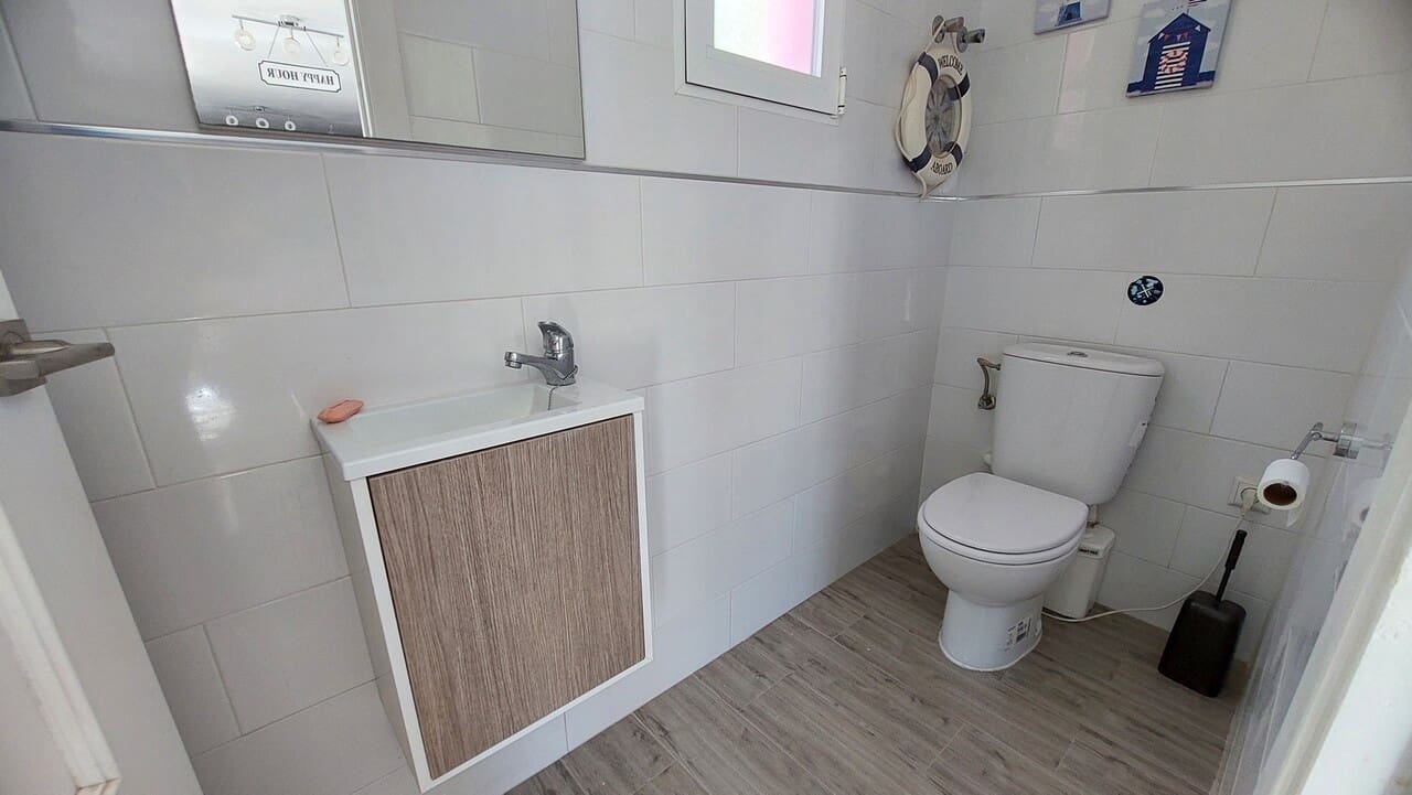 Chalet de 3 habitaciones en Camposol en venta con piscina - 285.000 € (Ref: 9819379)