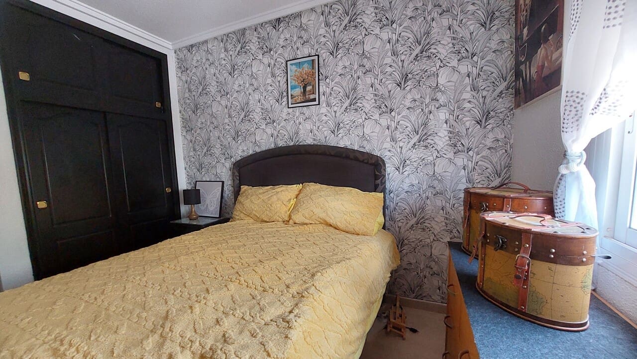 Chalet de 3 habitaciones en Camposol en venta con piscina - 285.000 € (Ref: 9819379)