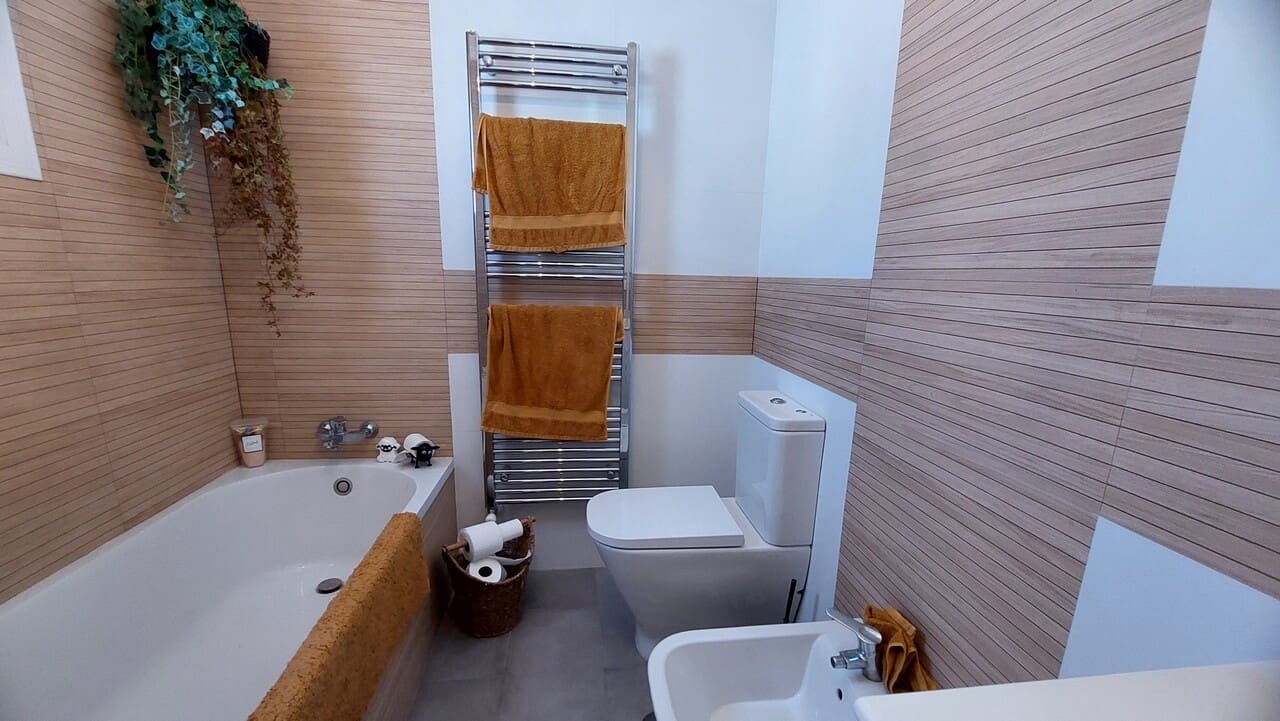 Chalet de 3 habitaciones en Camposol en venta con piscina - 285.000 € (Ref: 9819379)