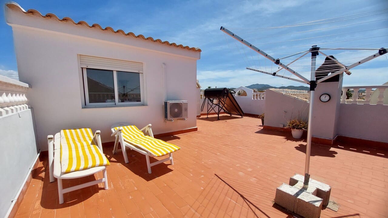 Chalet de 3 habitaciones en Camposol en venta con piscina - 285.000 € (Ref: 9819379)