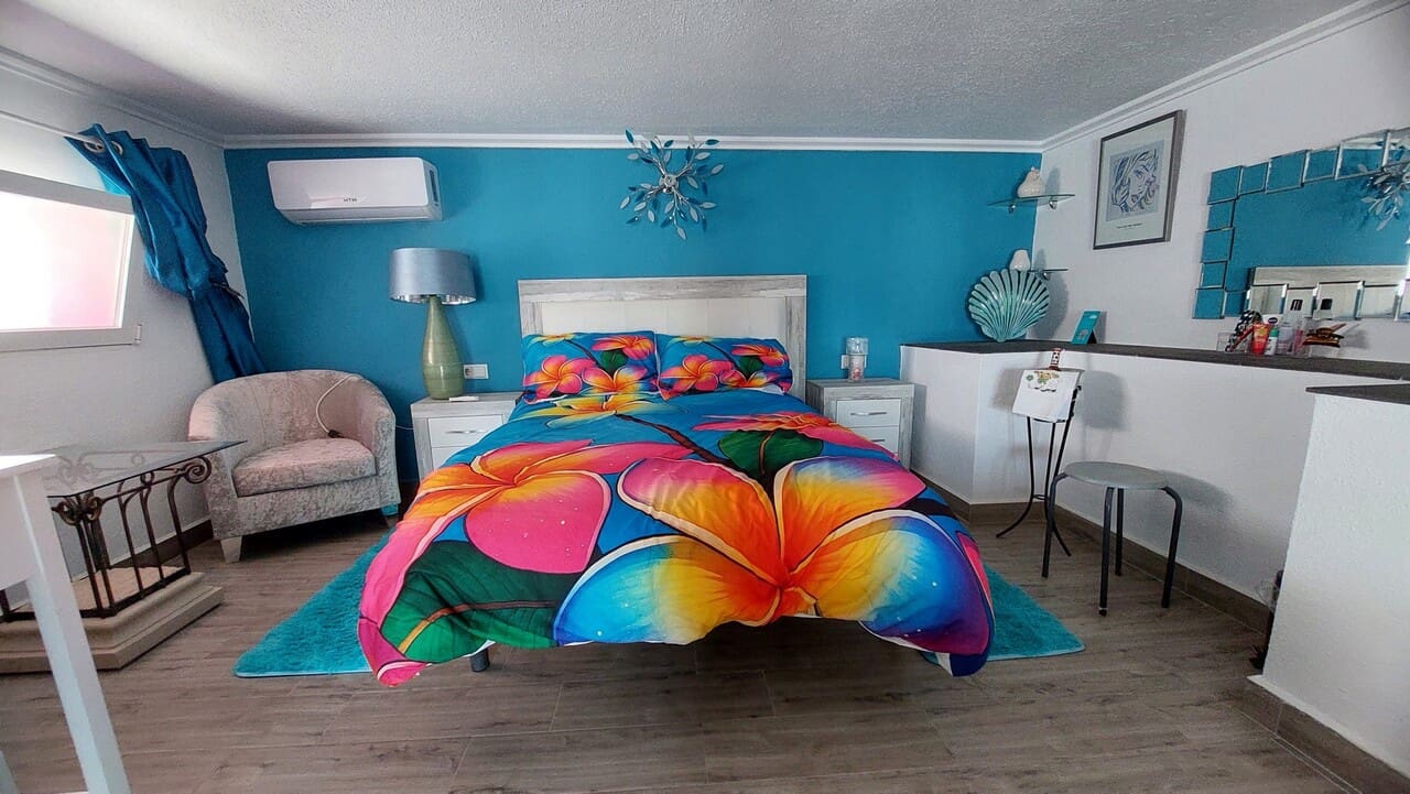 Chalet de 3 habitaciones en Camposol en venta con piscina - 285.000 € (Ref: 9819379)