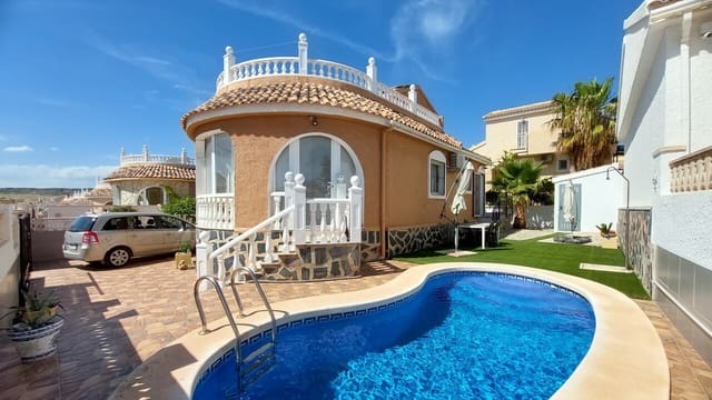 Chalet de 3 habitaciones en Camposol, Mazarrón en venta con piscina - 199.995 € (Ref: 9823800)