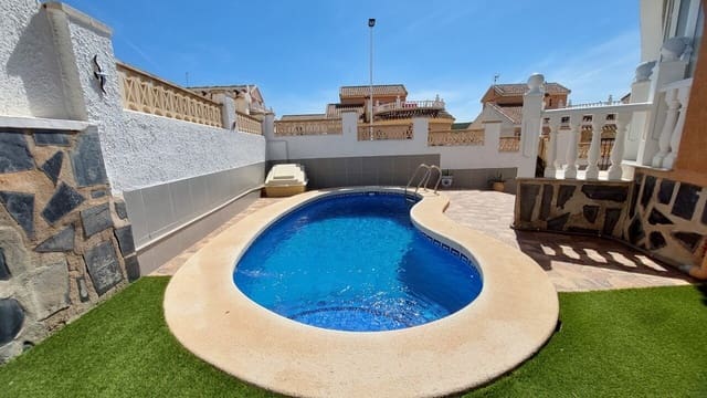 Chalet de 3 habitaciones en Camposol, Mazarrón en venta con piscina - 199.995 € (Ref: 9823800)
