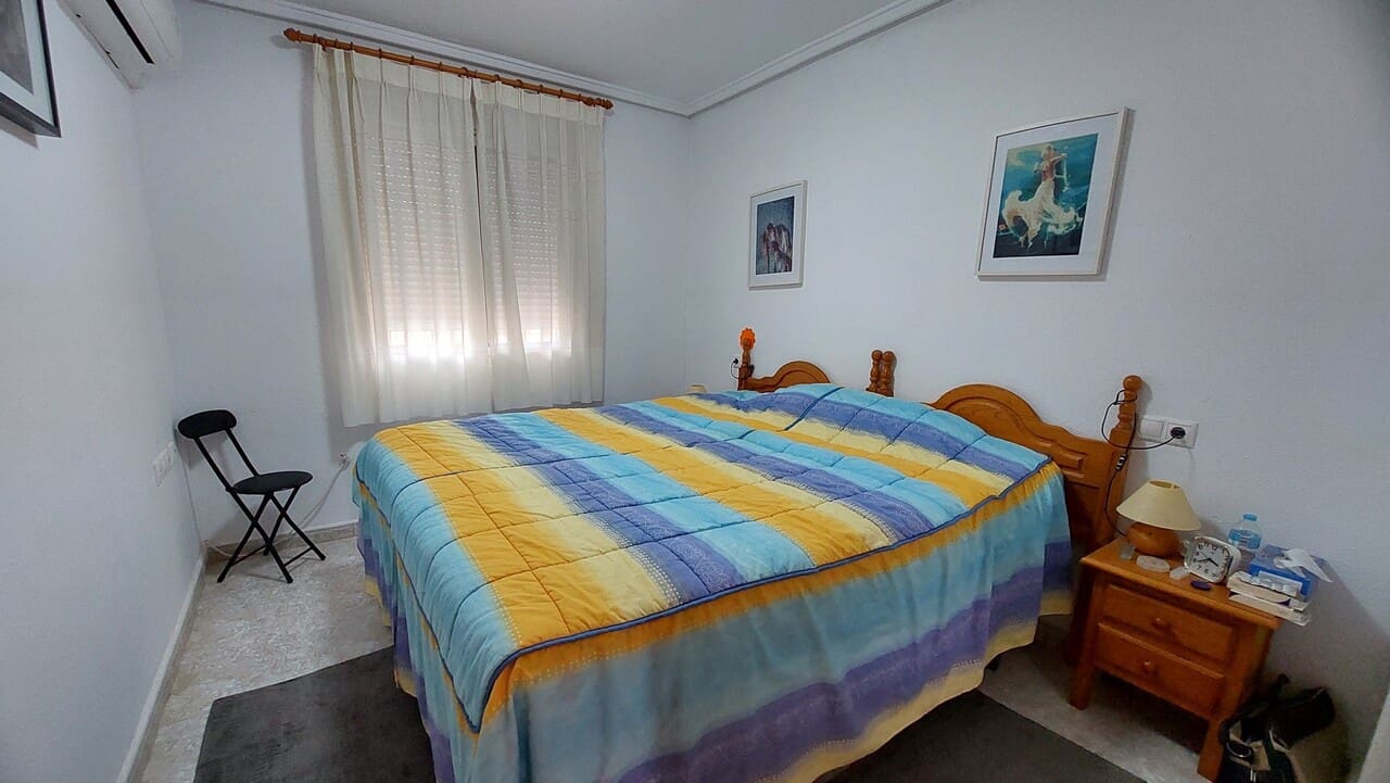 Chalet de 3 habitaciones en Camposol en venta con piscina - 199.995 € (Ref: 9823800)