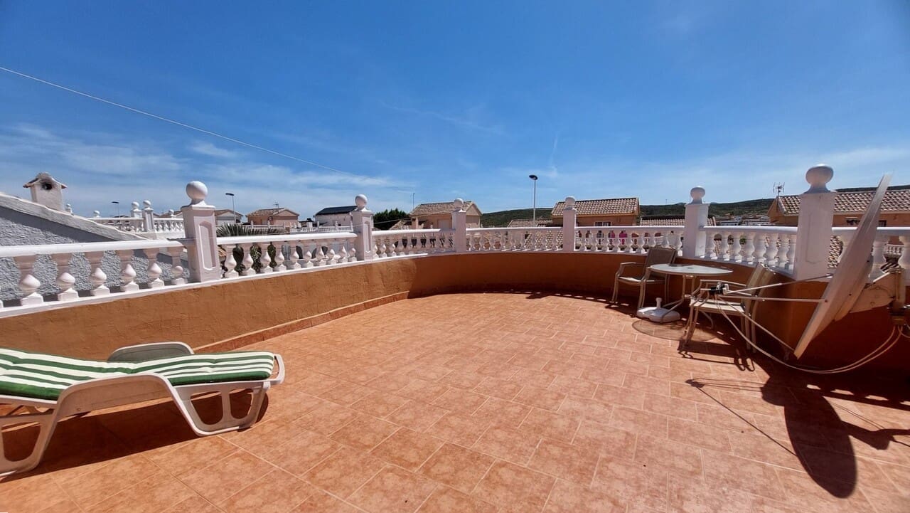 Chalet de 3 habitaciones en Camposol en venta con piscina - 199.995 € (Ref: 9823800)