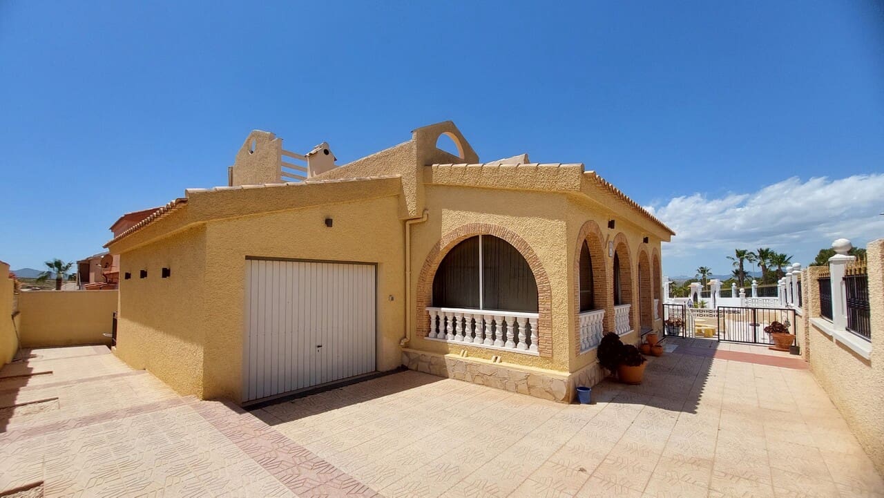2 bedroom Villa for sale in Camposol with pool - € 265,000 (Ref: 9830329)