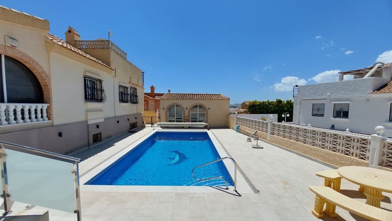 2 bedroom Villa for sale in Camposol with pool - € 265,000 (Ref: 9830329)