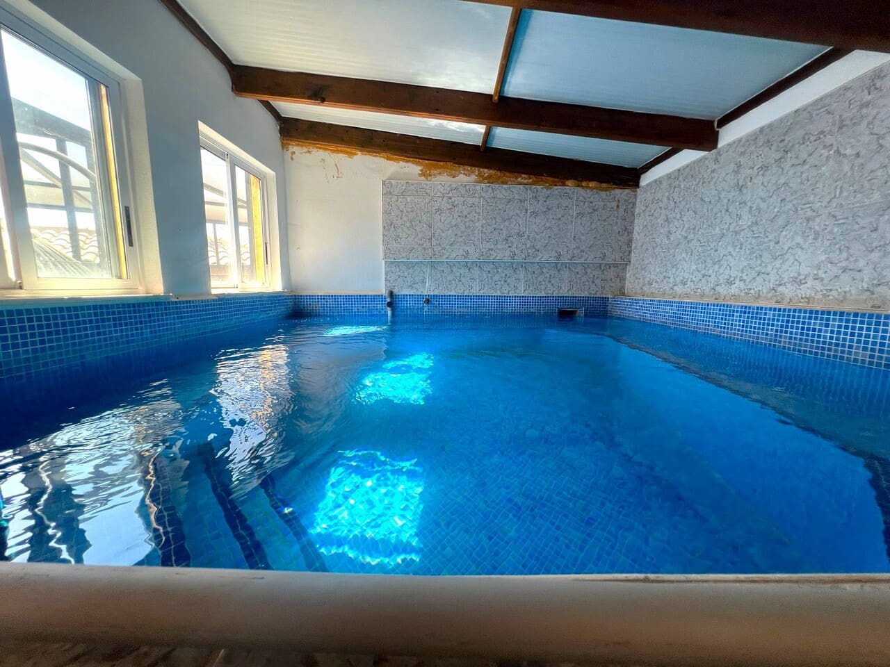 4 Zimmer Villa zu verkaufen in La Pinilla mit Pool - 220.000 € (Ref: 9849952)