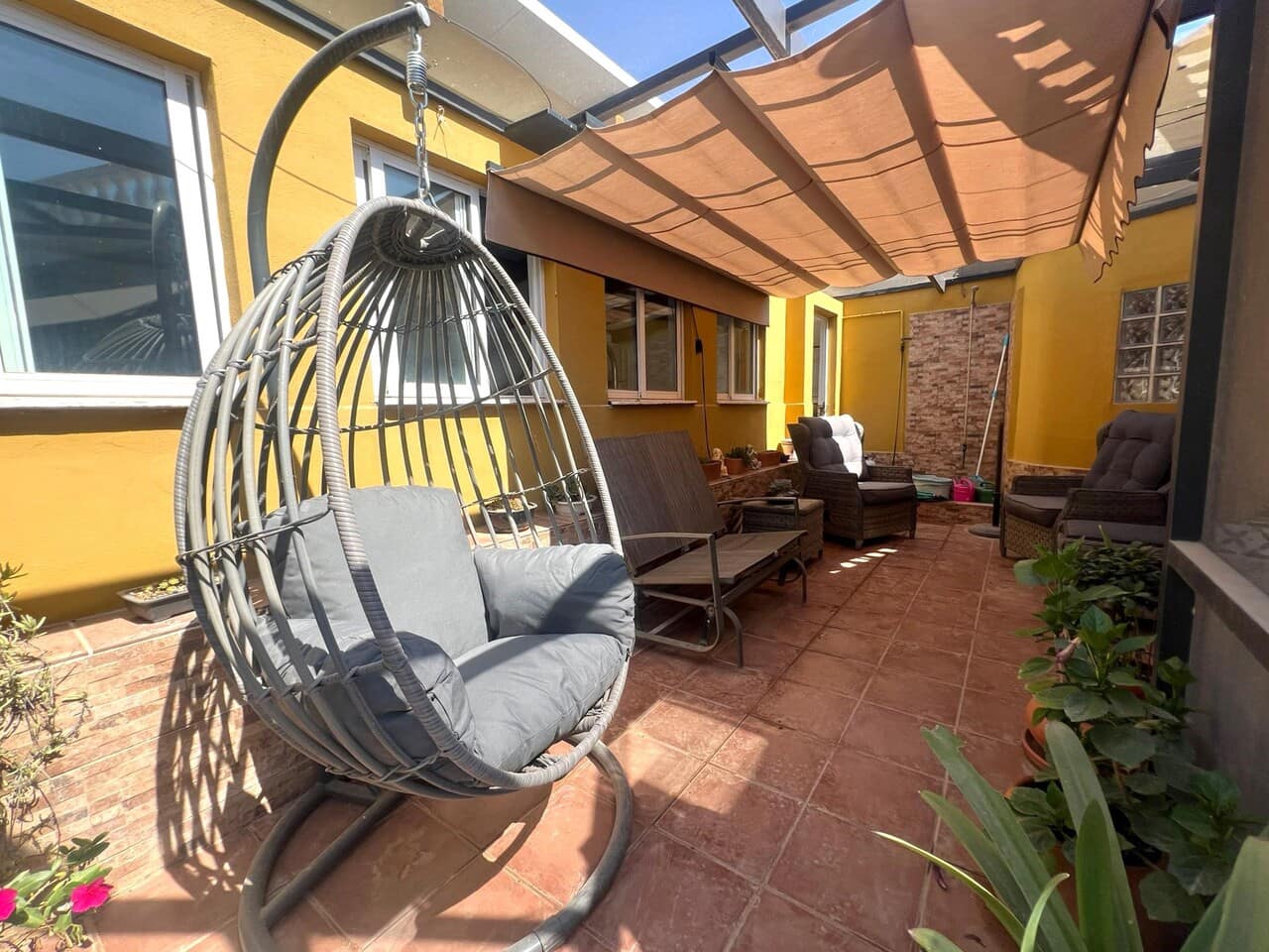 4 Zimmer Villa zu verkaufen in La Pinilla mit Pool - 220.000 € (Ref: 9849952)