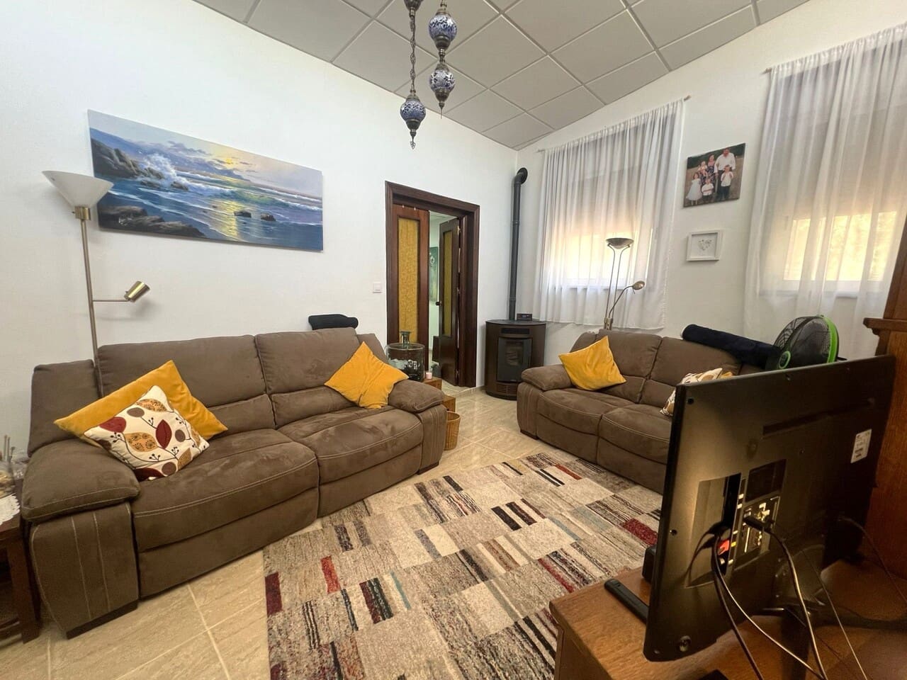 4 Zimmer Villa zu verkaufen in La Pinilla mit Pool - 220.000 € (Ref: 9849952)