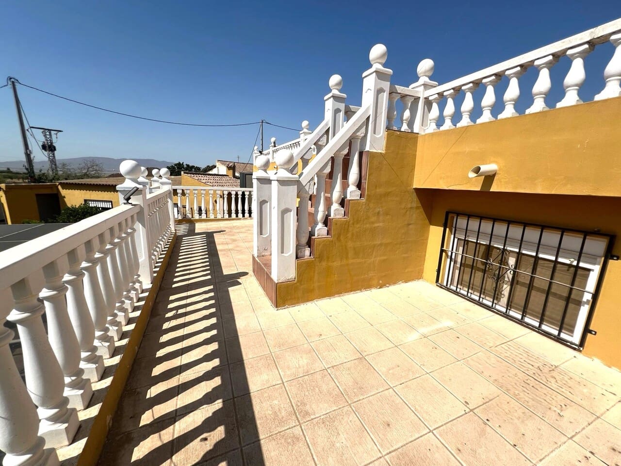 4 Zimmer Villa zu verkaufen in La Pinilla mit Pool - 220.000 € (Ref: 9849952)