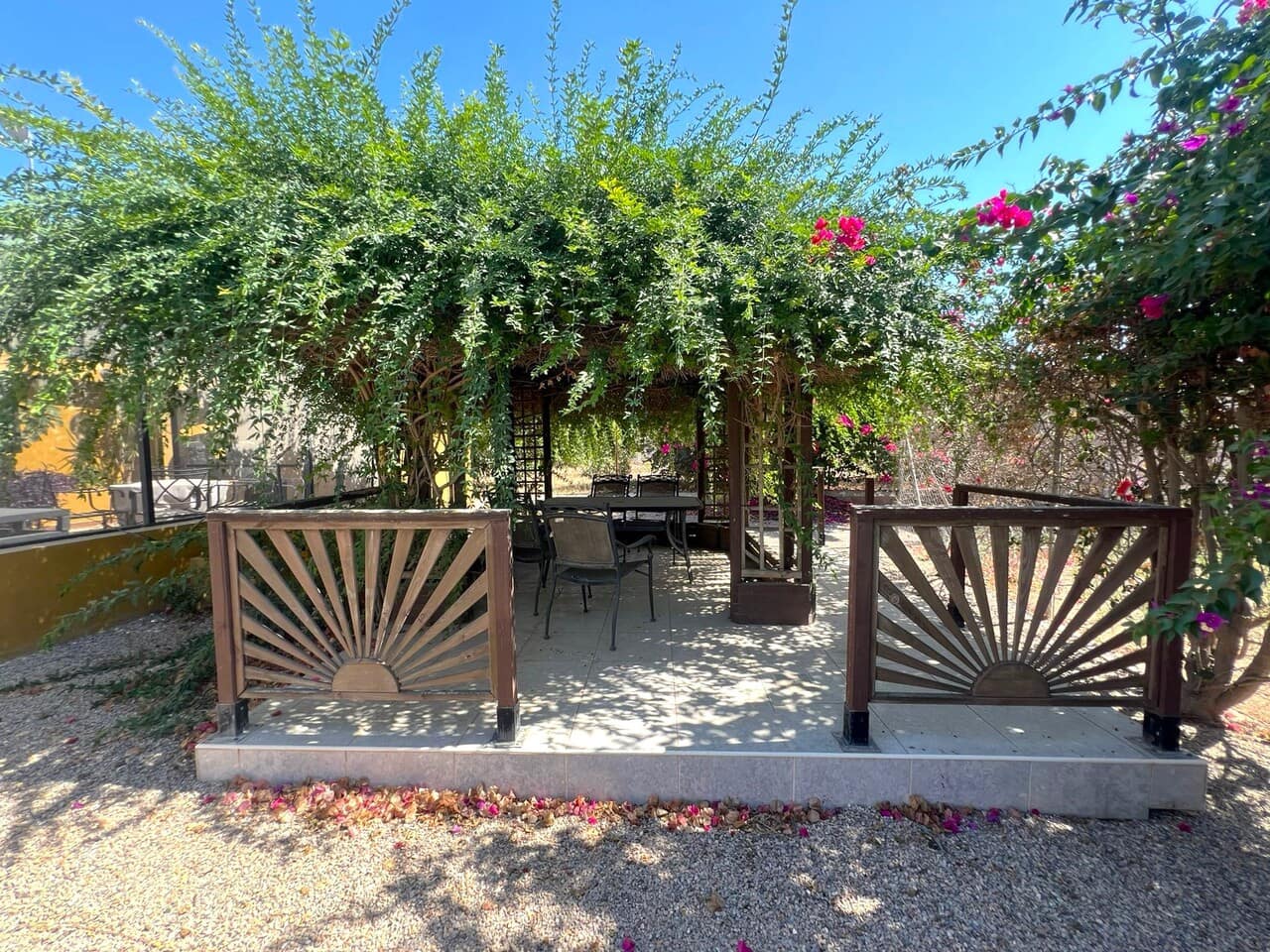 4 Zimmer Villa zu verkaufen in La Pinilla mit Pool - 220.000 € (Ref: 9849952)