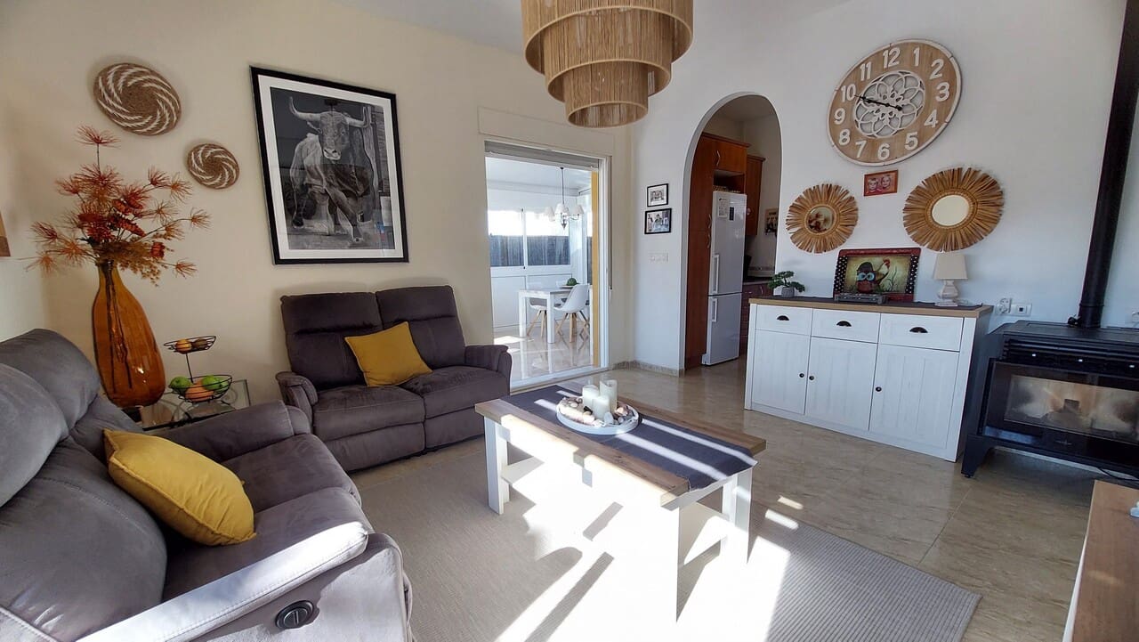2 bedroom Villa for sale in Mazarron with pool - € 249,995 (Ref: 9854280)