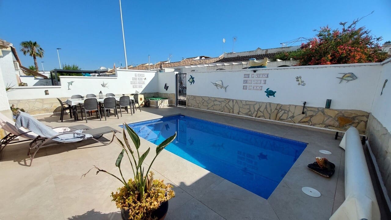 2 chambre Villa/Maison à vendre à Camposol avec piscine - 149 995 € (Ref: 9867609)