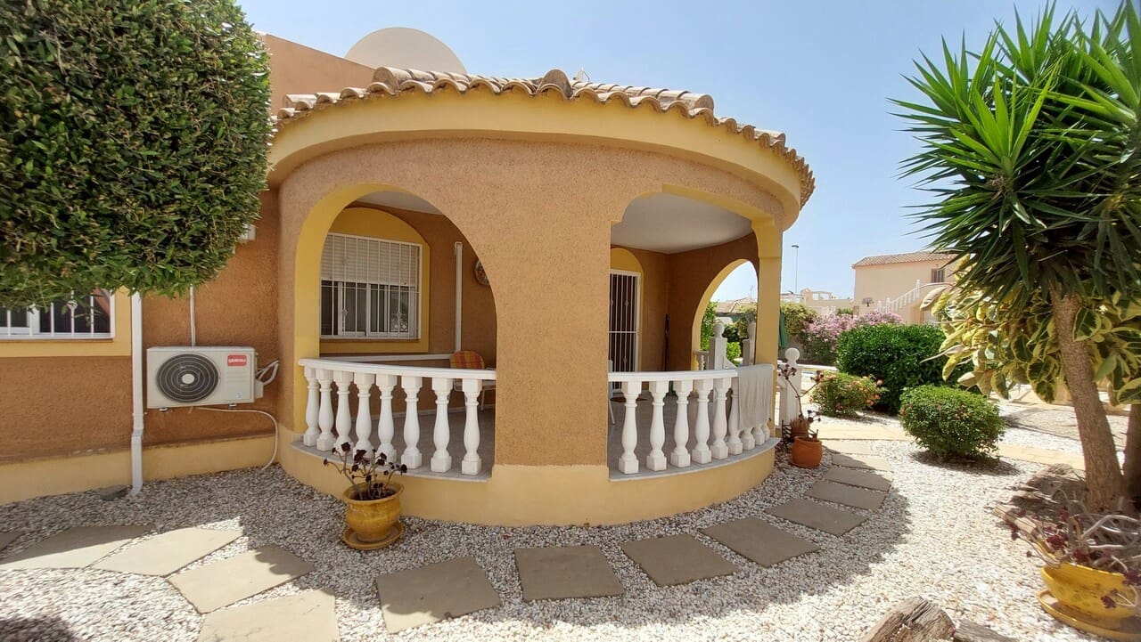 2 chambre Villa/Maison à vendre à Camposol avec piscine - 219 995 € (Ref: 9913810)