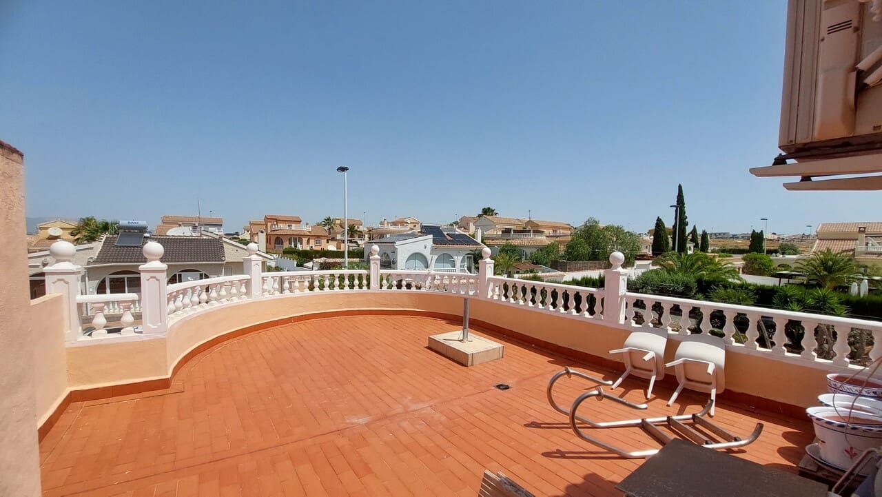 3 sovrum Villa till salu i Camposol med pool - 339 500 € (Ref: 9914692)