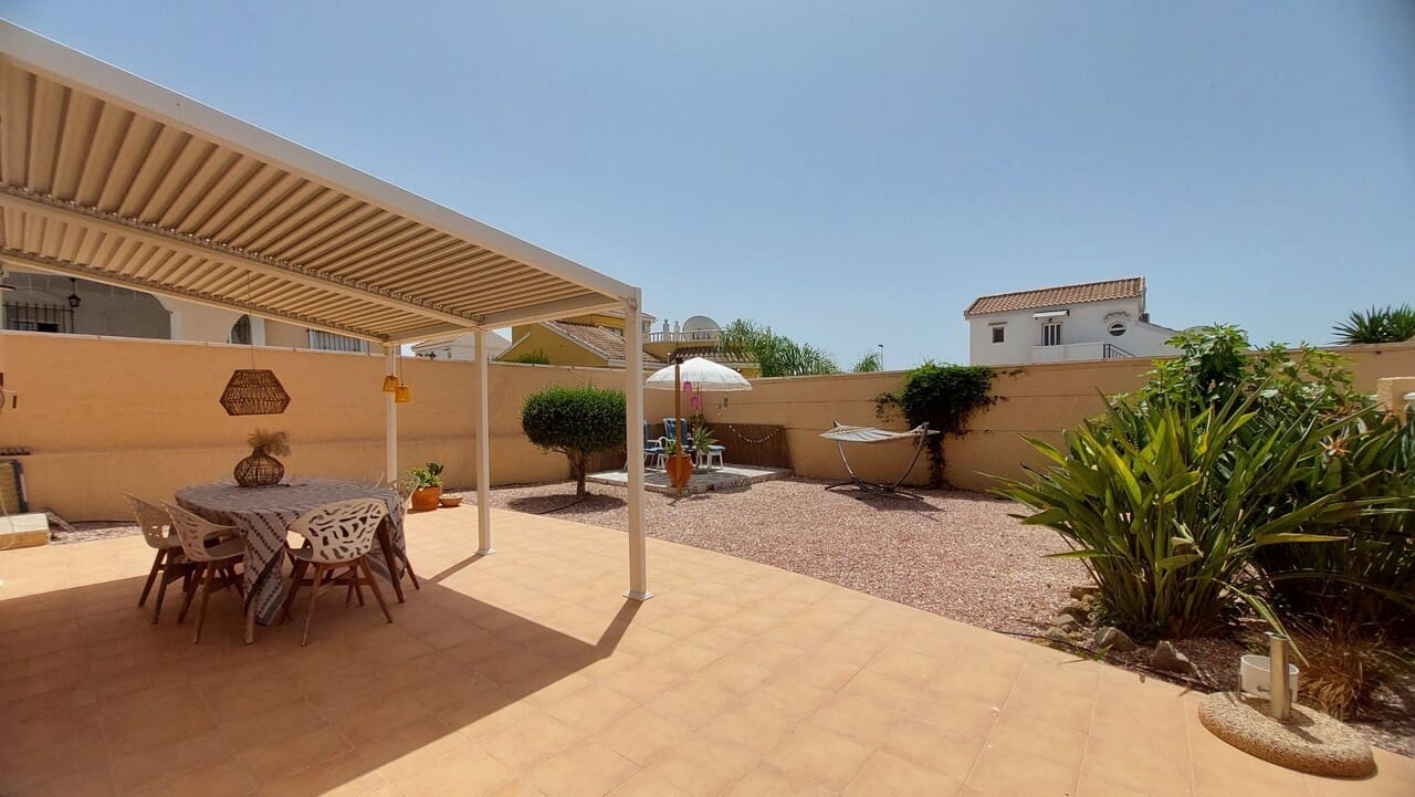 3 sovrum Villa till salu i Camposol med pool - 339 500 € (Ref: 9914692)