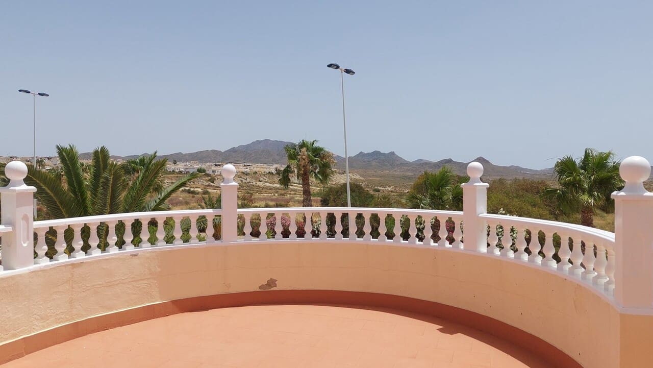 3 sovrum Villa till salu i Camposol med pool - 299 995 € (Ref: 9918645)