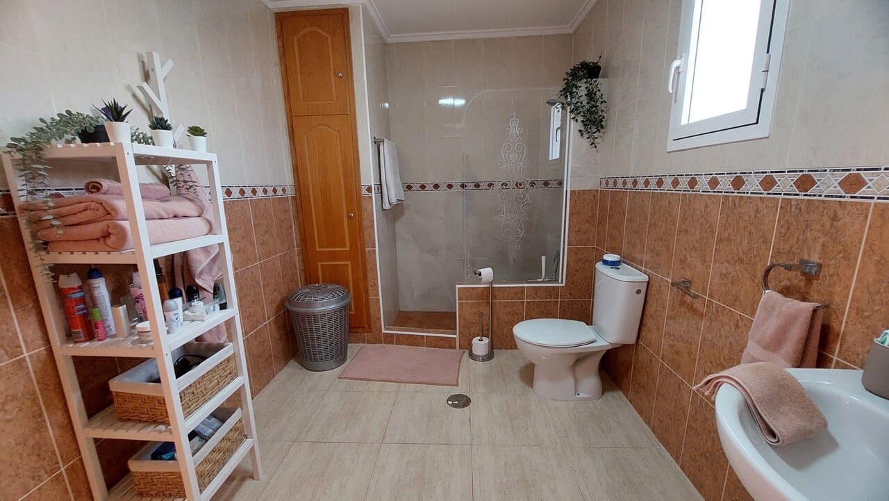 3 sovrum Villa till salu i Camposol med pool - 299 995 € (Ref: 9918645)