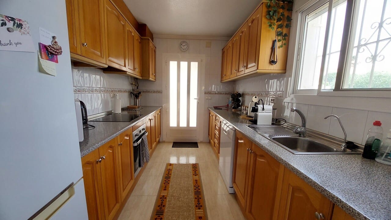 3 sovrum Villa till salu i Camposol med pool - 299 995 € (Ref: 9918645)